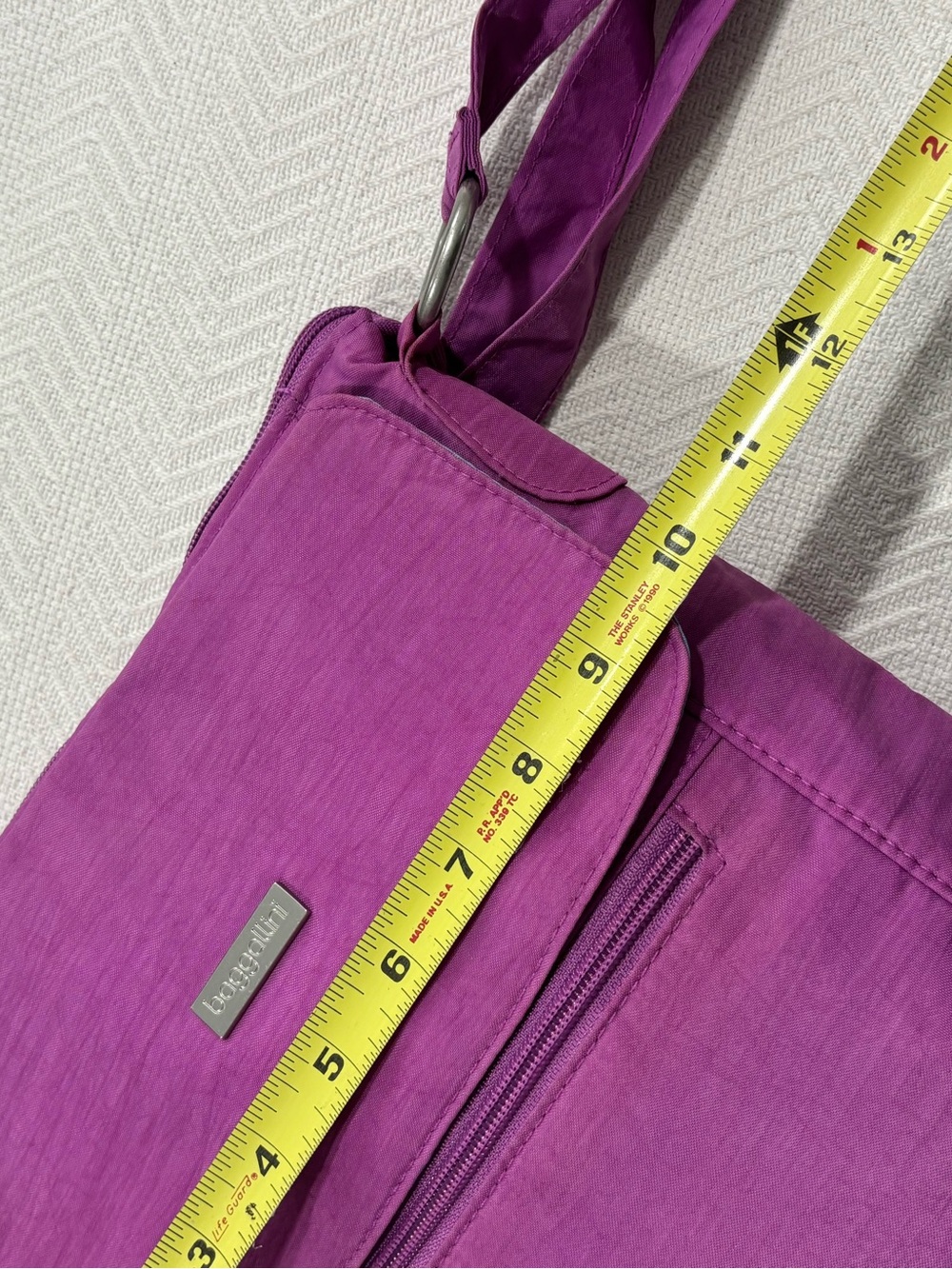 🐞Baggallini Purple Crossbody Bag with Front Zip Pocket - Picture 5 of 10
